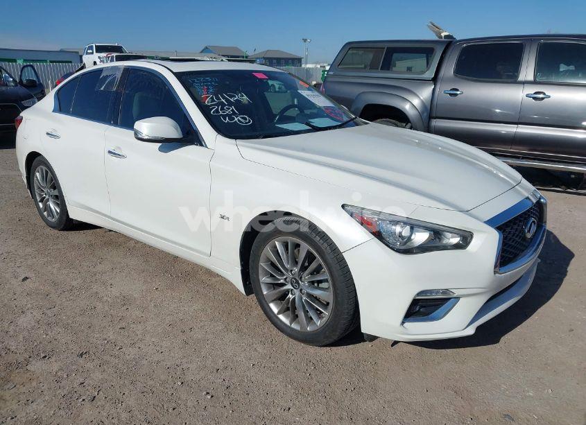 2018 Infiniti Q50 3.0T LUXE (VIN JN1EV7AP4JM362129) main photo
