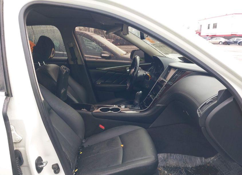 Photo 5 of 2018 Infiniti Q50 3.0T LUXE (VIN JN1EV7AP4JM364933)