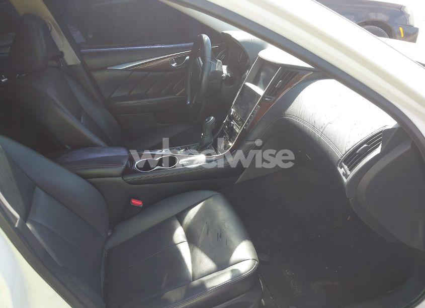 Photo 5 of 2019 Infiniti Q50 3.0T LUXE (VIN JN1EV7AP4KM510801)