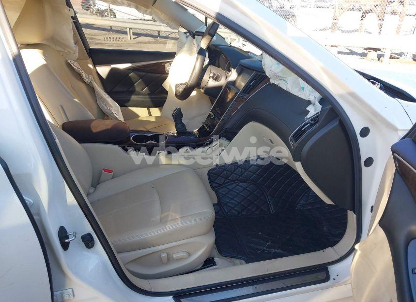 Photo 5 of 2019 Infiniti Q50 3.0T LUXE (VIN JN1EV7AP4KM510846)