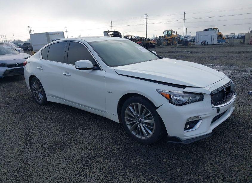 2018 Infiniti Q50 3.0T LUXE (VIN JN1EV7AP5JM352483) main photo