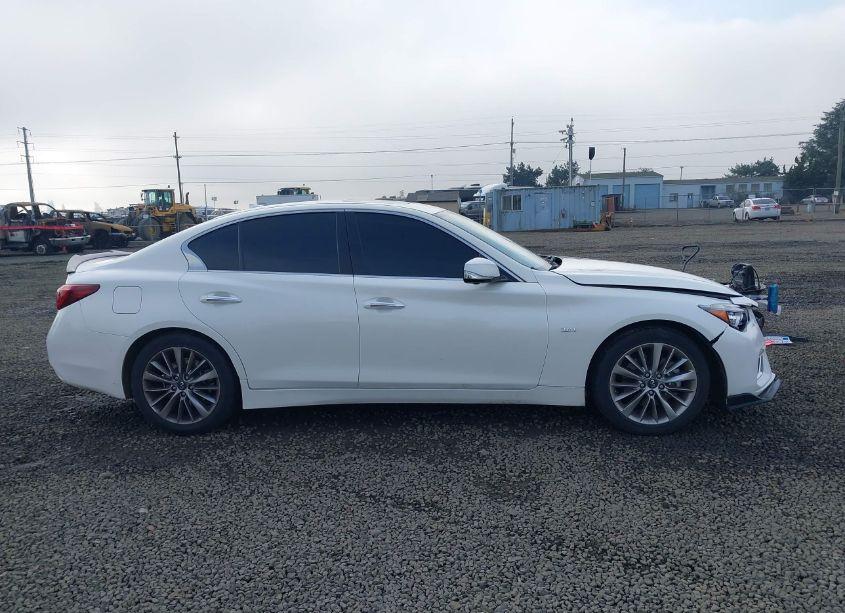 Photo 13 of 2018 Infiniti Q50 3.0T LUXE (VIN JN1EV7AP5JM352483)