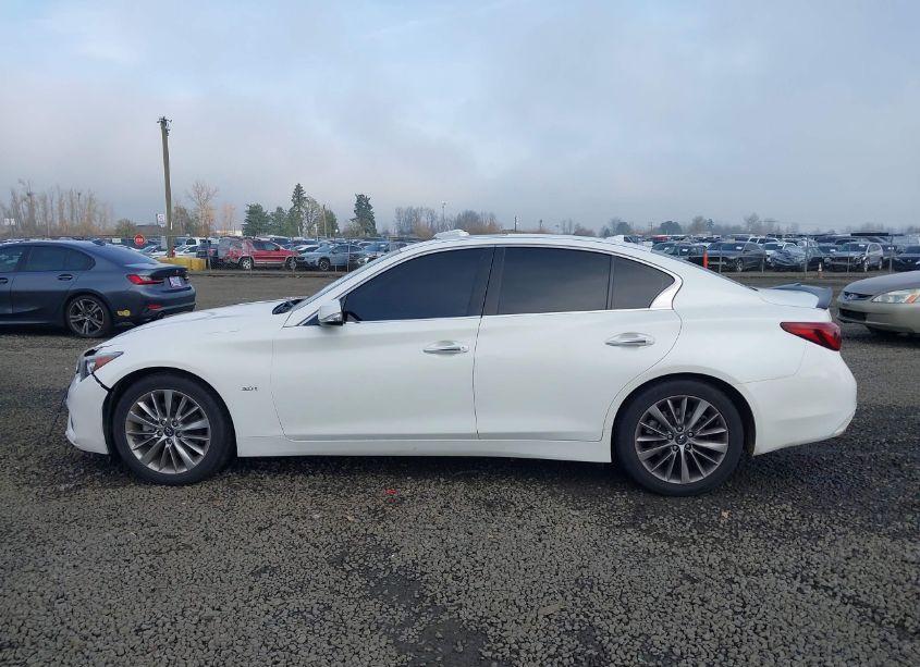 Photo 14 of 2018 Infiniti Q50 3.0T LUXE (VIN JN1EV7AP5JM352483)
