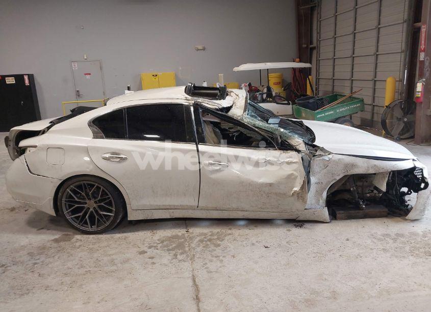 Photo 14 of 2018 Infiniti Q50 3.0T LUXE (VIN JN1EV7AP5JM352872)