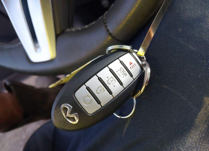 Photo 11 of 2018 Infiniti Q50 3.0T LUXE (VIN JN1EV7AP5JM361412)