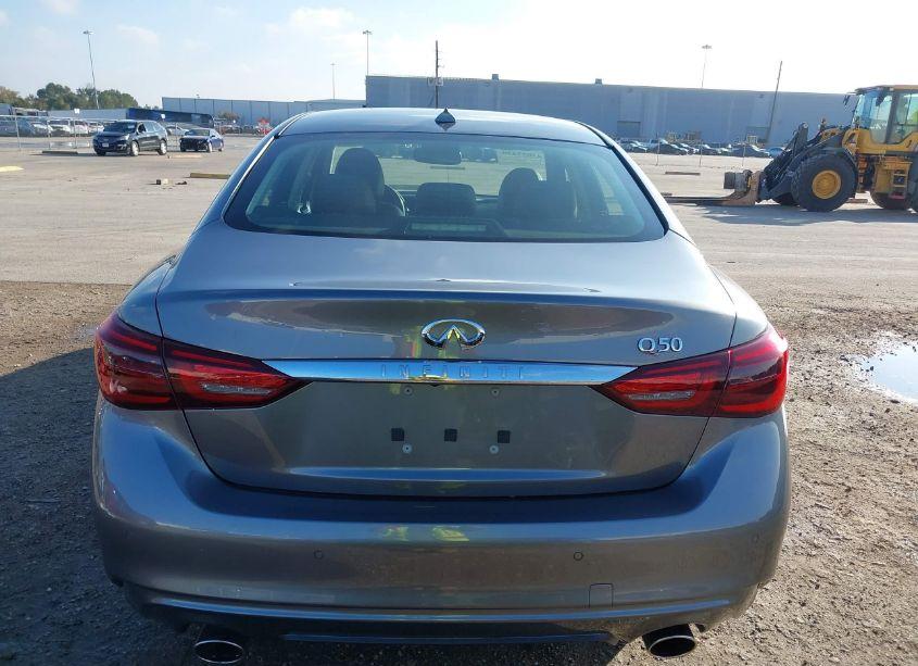 Photo 17 of 2018 Infiniti Q50 3.0T LUXE (VIN JN1EV7AP5JM361412)