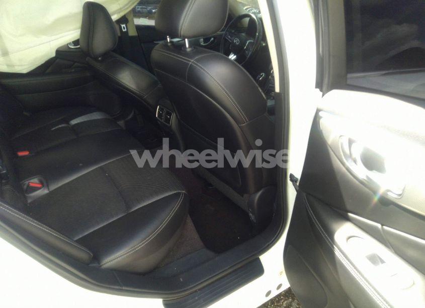 Photo 8 of 2018 Infiniti Q50 3.0T SPORT (VIN JN1EV7AP5JM363984)