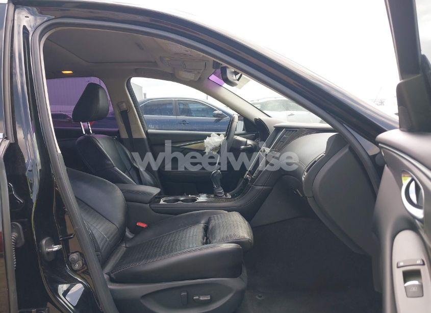 Photo 5 of 2018 Infiniti Q50 3.0T SPORT (VIN JN1EV7AP6JM361547)