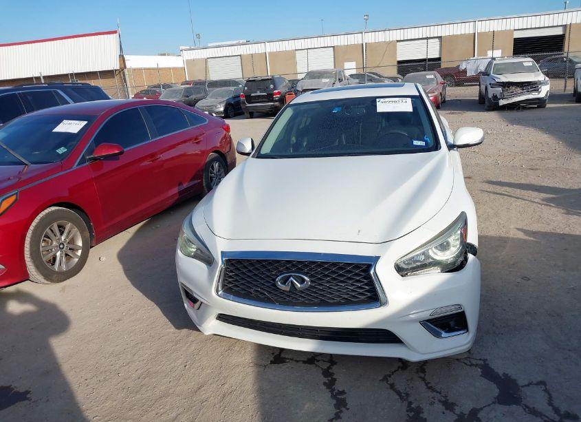 Photo 13 of 2018 Infiniti Q50 3.0T LUXE (VIN JN1EV7AP6JM365873)