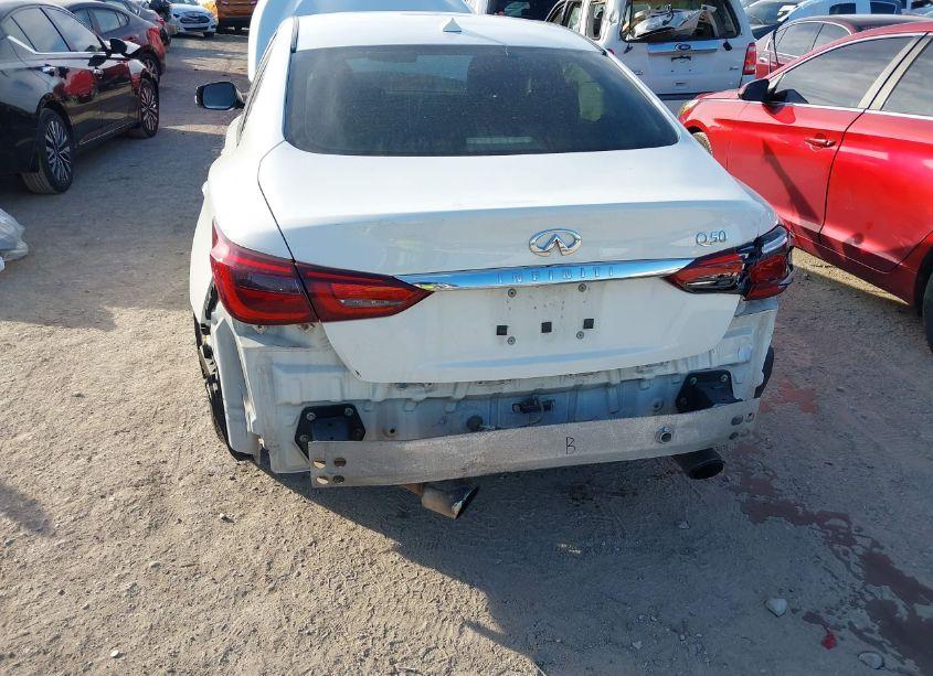 Photo 18 of 2018 Infiniti Q50 3.0T LUXE (VIN JN1EV7AP6JM365873)