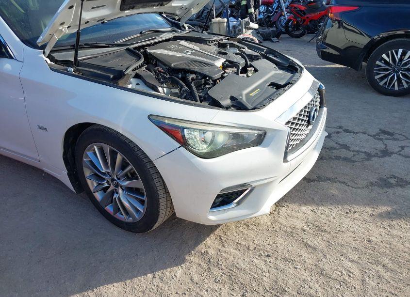 Photo 21 of 2018 Infiniti Q50 3.0T LUXE (VIN JN1EV7AP6JM365873)