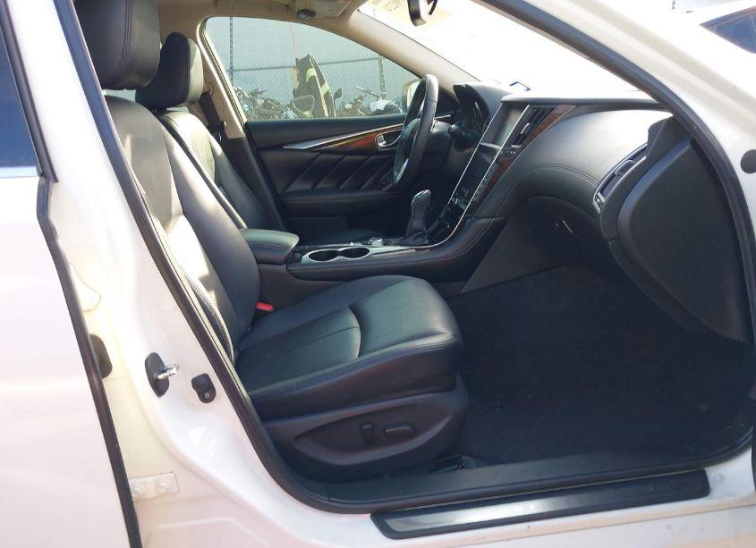 Photo 5 of 2018 Infiniti Q50 3.0T LUXE (VIN JN1EV7AP6JM365873)