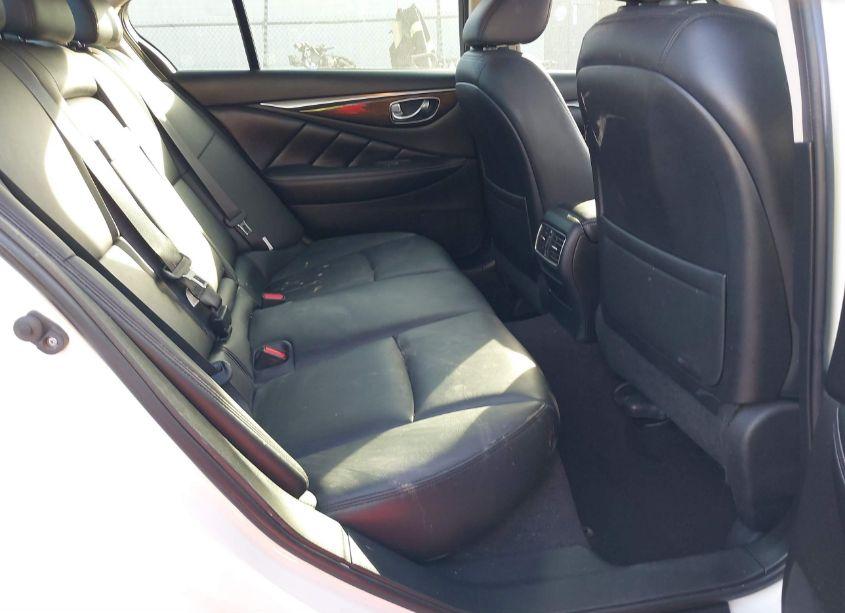 Photo 8 of 2018 Infiniti Q50 3.0T LUXE (VIN JN1EV7AP6JM365873)