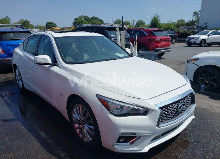 2019 Infiniti Q50 3.0T LUXE (VIN JN1EV7AP6KM518902) main photo