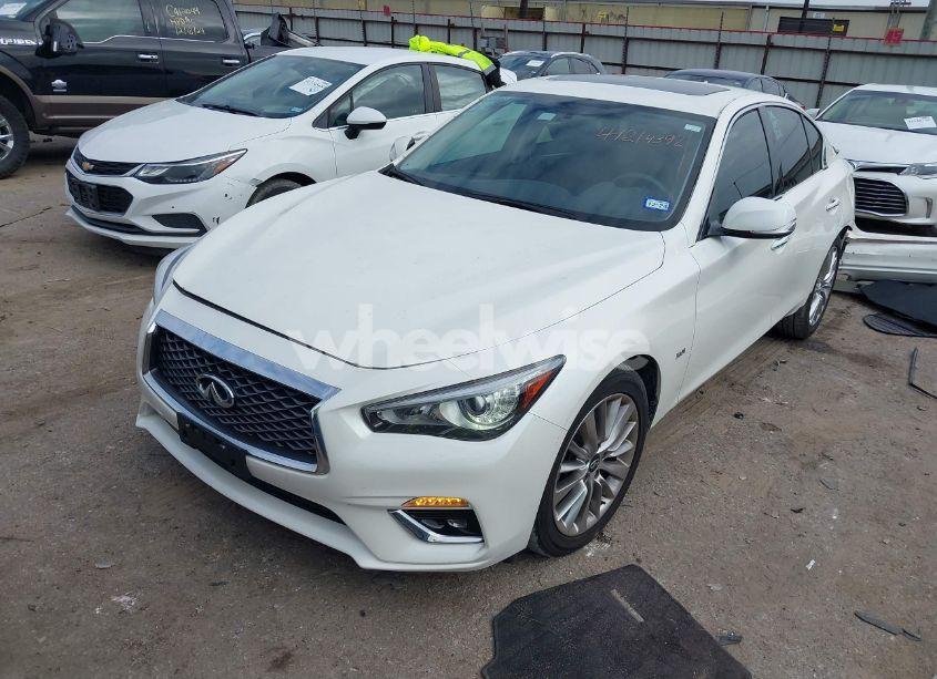 Photo 2 of 2020 Infiniti Q50 LUXE (VIN JN1EV7AP6LM208153)