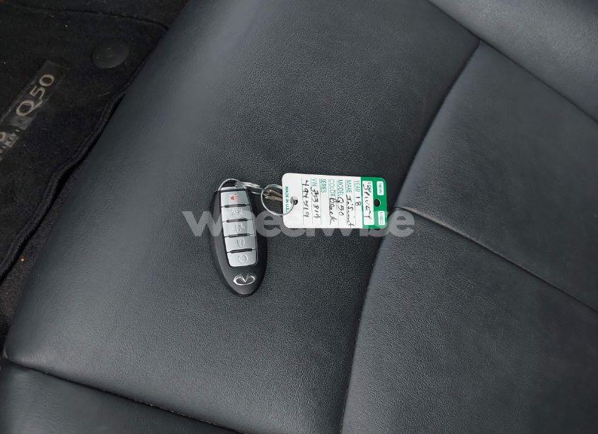 Photo 11 of 2018 Infiniti Q50 3.0T LUXE (VIN JN1EV7AP7JM353814)