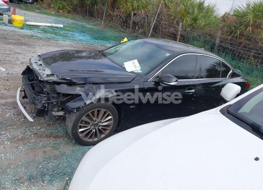 Photo 15 of 2018 Infiniti Q50 3.0T LUXE (VIN JN1EV7AP7JM353814)