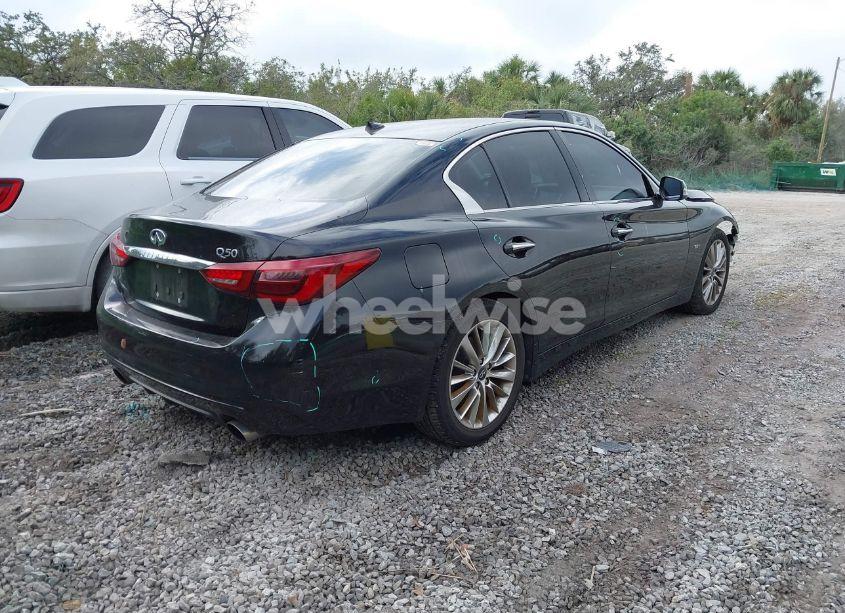 Photo 4 of 2018 Infiniti Q50 3.0T LUXE (VIN JN1EV7AP7JM353814)