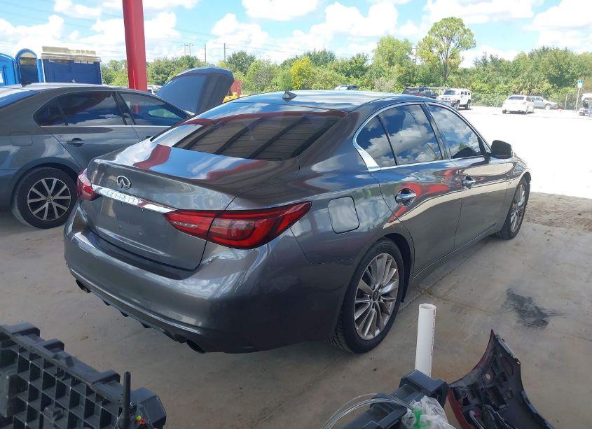 Photo 4 of 2018 Infiniti Q50 3.0T LUXE (VIN JN1EV7AP7JM356230)