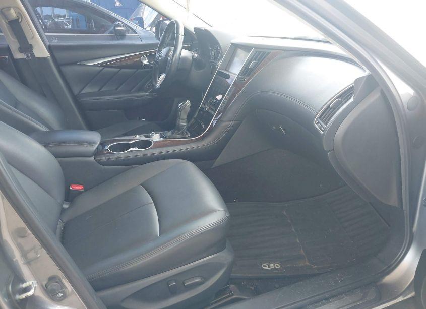 Photo 5 of 2018 Infiniti Q50 3.0T LUXE (VIN JN1EV7AP7JM356230)