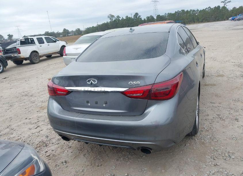 Photo 16 of 2018 Infiniti Q50 3.0T LUXE (VIN JN1EV7AP7JM364554)