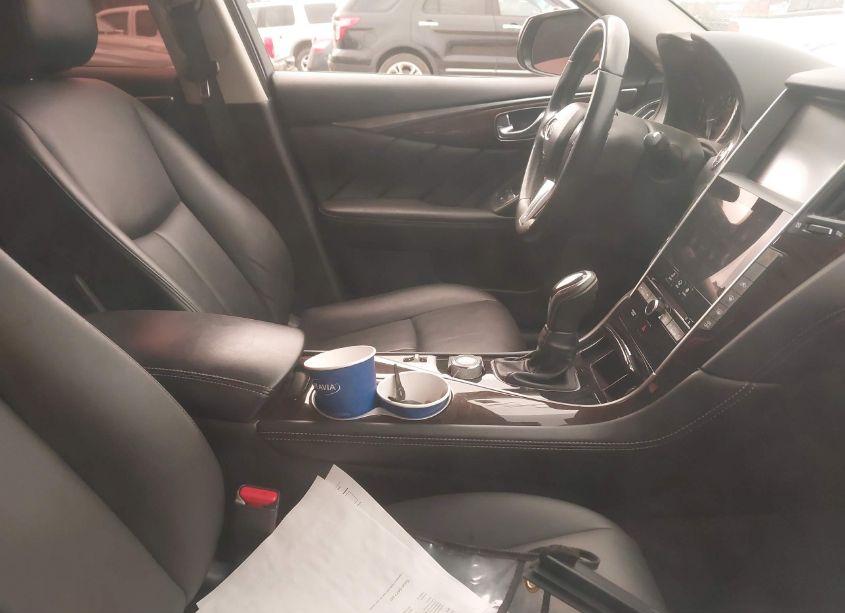 Photo 5 of 2018 Infiniti Q50 3.0T LUXE (VIN JN1EV7AP7JM364554)