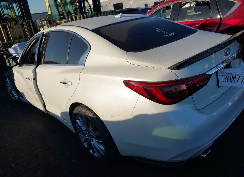 Photo 3 of 2020 Infiniti Q50 LUXE (VIN JN1EV7AP7LM203981)