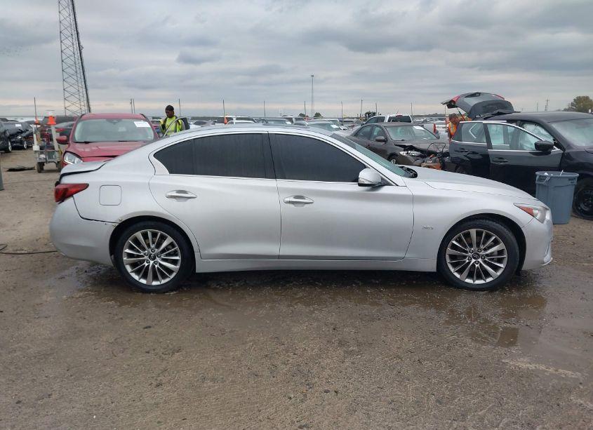 Photo 13 of 2020 Infiniti Q50 LUXE (VIN JN1EV7AP7LM206055)