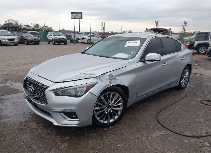 Photo 2 of 2020 Infiniti Q50 LUXE (VIN JN1EV7AP7LM206055)