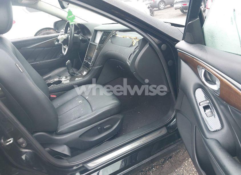 Photo 5 of 2018 Infiniti Q50 3.0T LUXE (VIN JN1EV7AP8JM350792)