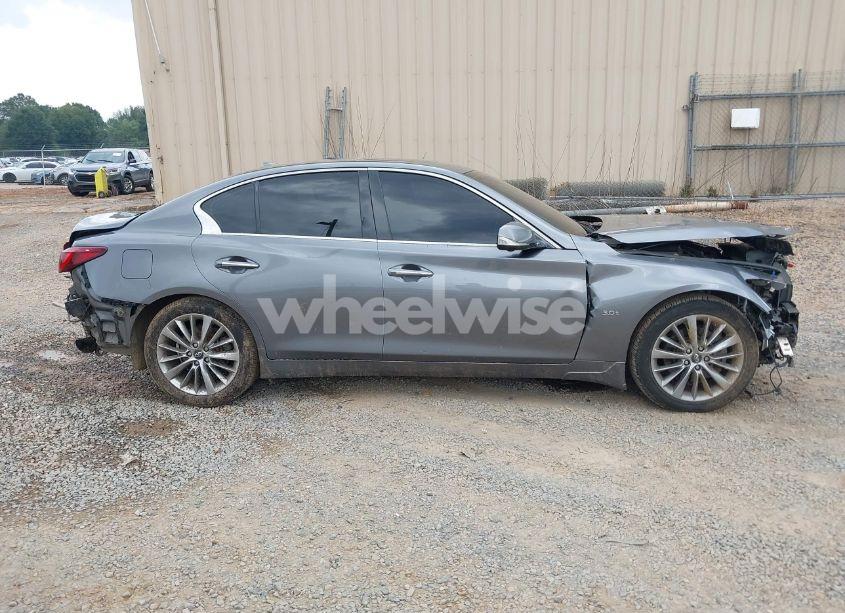 Photo 14 of 2018 Infiniti Q50 3.0T LUXE (VIN JN1EV7AP8JM354003)