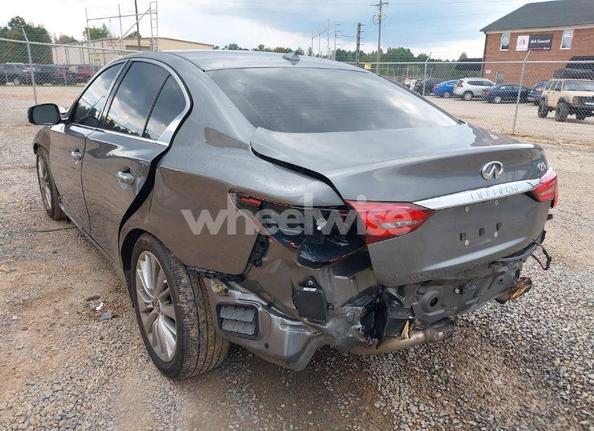 Photo 3 of 2018 Infiniti Q50 3.0T LUXE (VIN JN1EV7AP8JM354003)