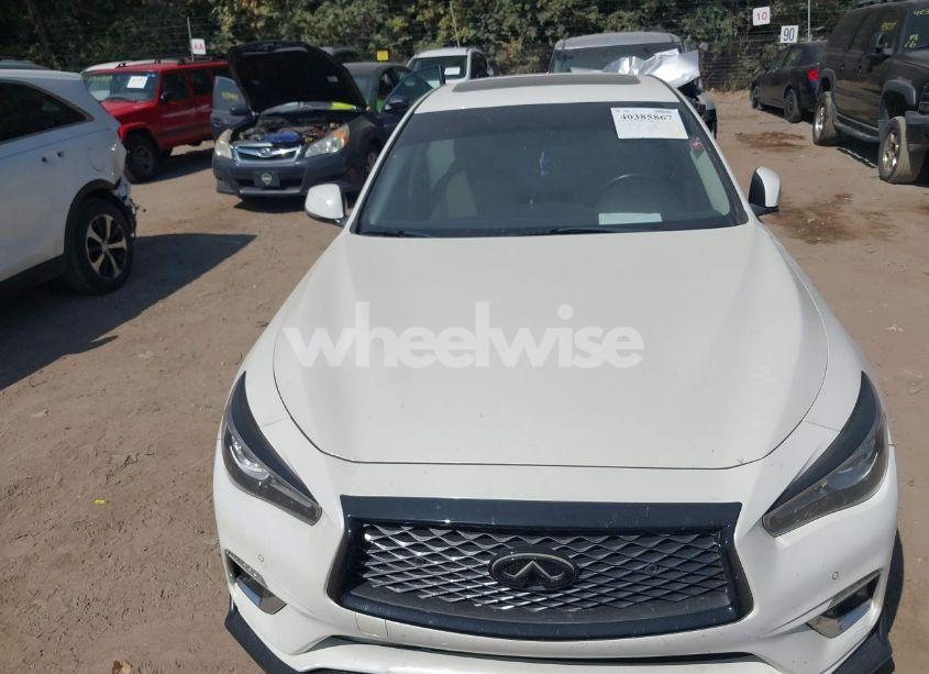 Photo 12 of 2018 Infiniti Q50 3.0T LUXE (VIN JN1EV7AP8JM358553)