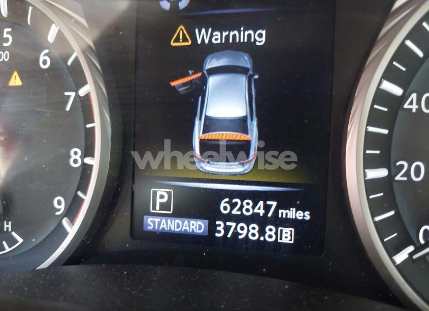 Photo 15 of 2018 Infiniti Q50 3.0T LUXE (VIN JN1EV7AP8JM358553)