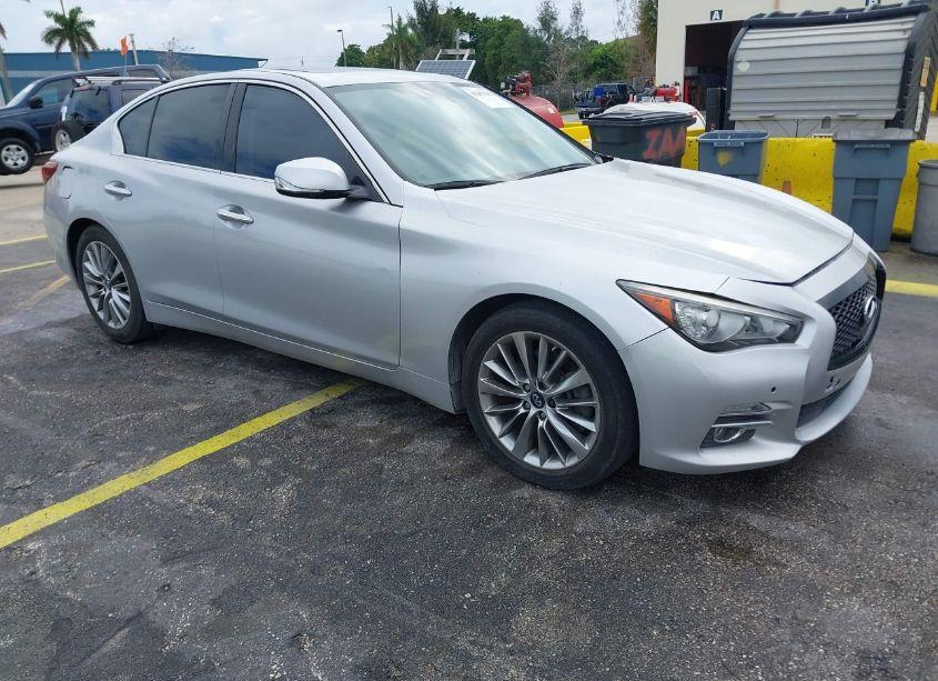 2018 Infiniti Q50 3.0T LUXE (VIN JN1EV7AP8JM360299) main photo