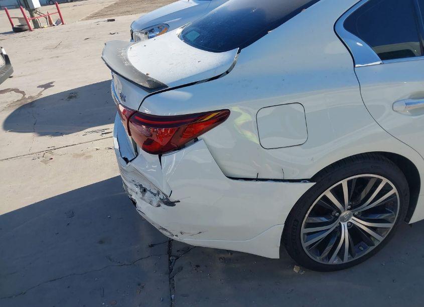 Photo 17 of 2018 Infiniti Q50 3.0T LUXE (VIN JN1EV7AP8JM591364)