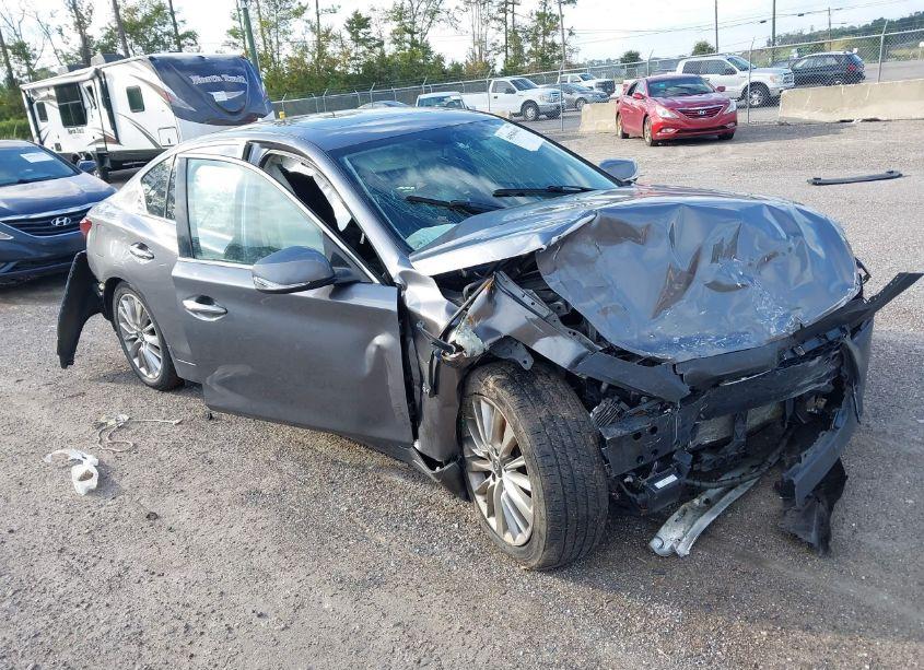 2019 Infiniti Q50 3.0T LUXE (VIN JN1EV7AP8KM542523) main photo