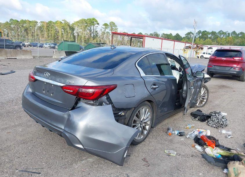 Photo 4 of 2019 Infiniti Q50 3.0T LUXE (VIN JN1EV7AP8KM542523)