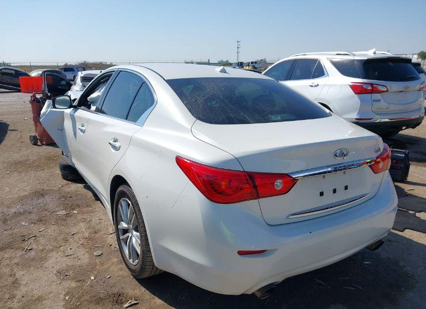 Photo 3 of 2016 Infiniti Q50 3.0T PREMIUM (VIN JN1EV7AP9GM301058)