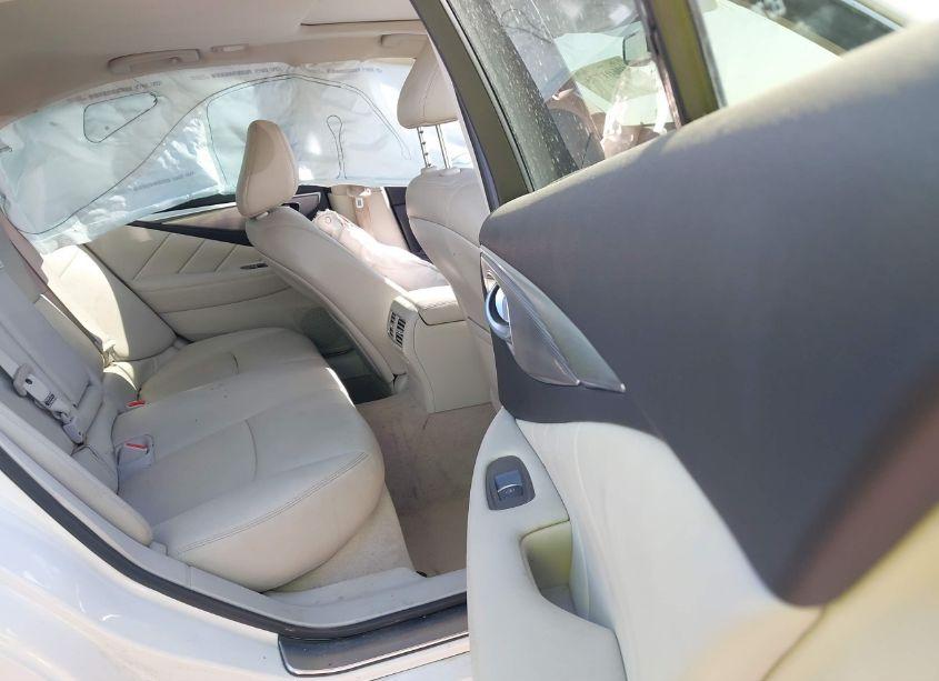 Photo 8 of 2016 Infiniti Q50 3.0T PREMIUM (VIN JN1EV7AP9GM301058)