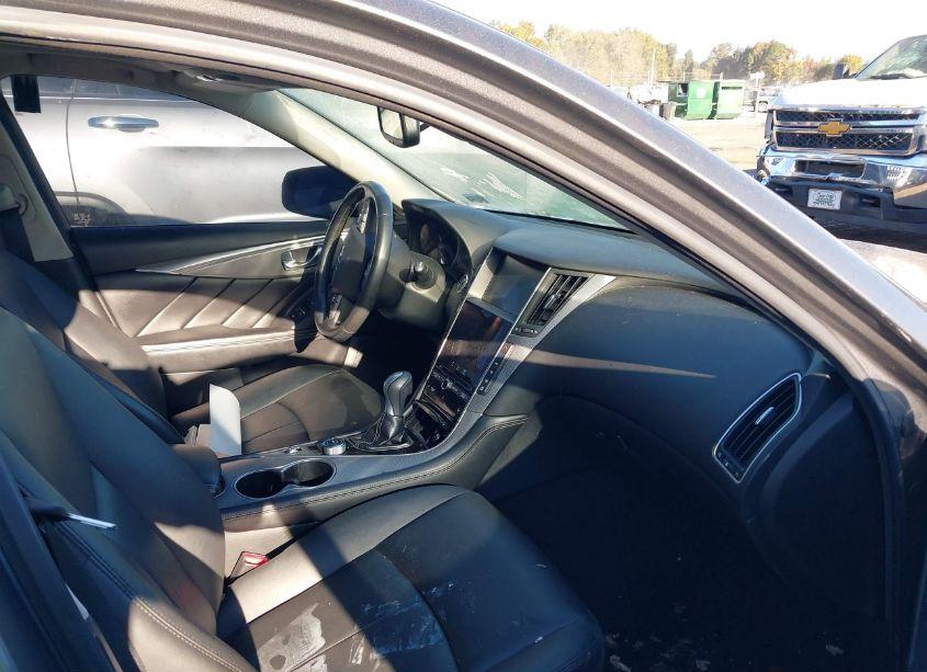 Photo 5 of 2016 Infiniti Q50 3.0T PREMIUM (VIN JN1EV7AP9GM305952)