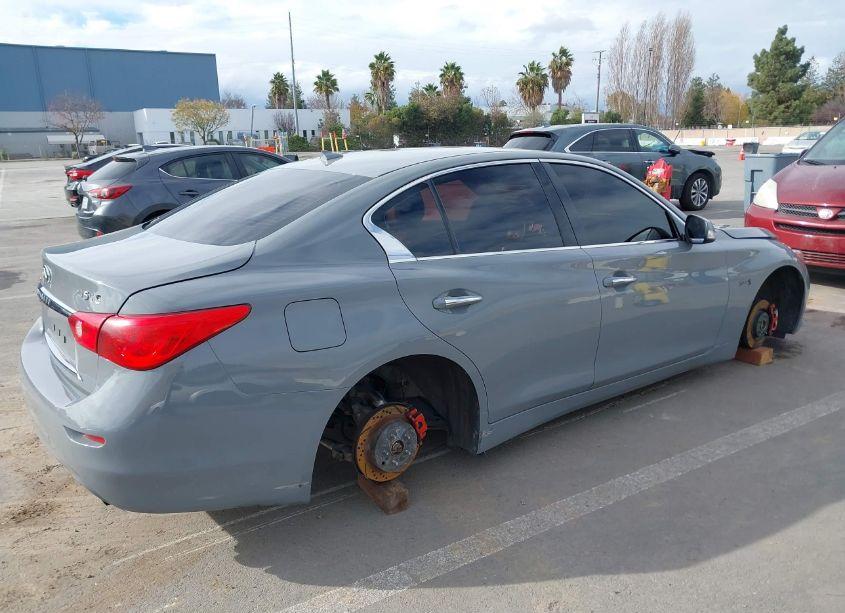 Photo 4 of 2016 Infiniti Q50 (VIN JN1EV7AP9GM556597)