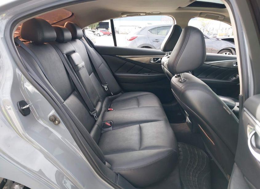 Photo 8 of 2016 Infiniti Q50 (VIN JN1EV7AP9GM556597)