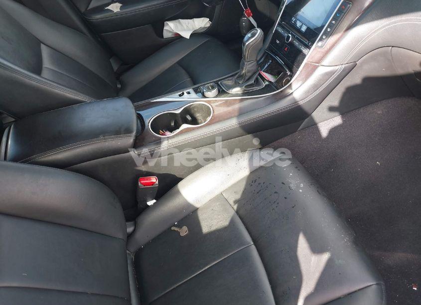 Photo 5 of 2018 Infiniti Q50 3.0T LUXE (VIN JN1EV7AP9JM365995)