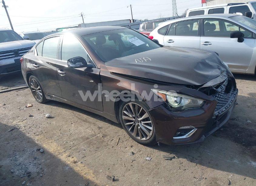 2019 Infiniti Q50 3.0T LUXE (VIN JN1EV7AP9KM512446) main photo