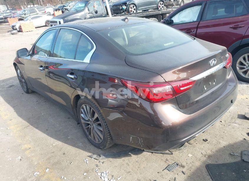 Photo 3 of 2019 Infiniti Q50 3.0T LUXE (VIN JN1EV7AP9KM512446)