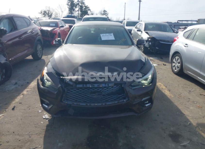 Photo 6 of 2019 Infiniti Q50 3.0T LUXE (VIN JN1EV7AP9KM512446)