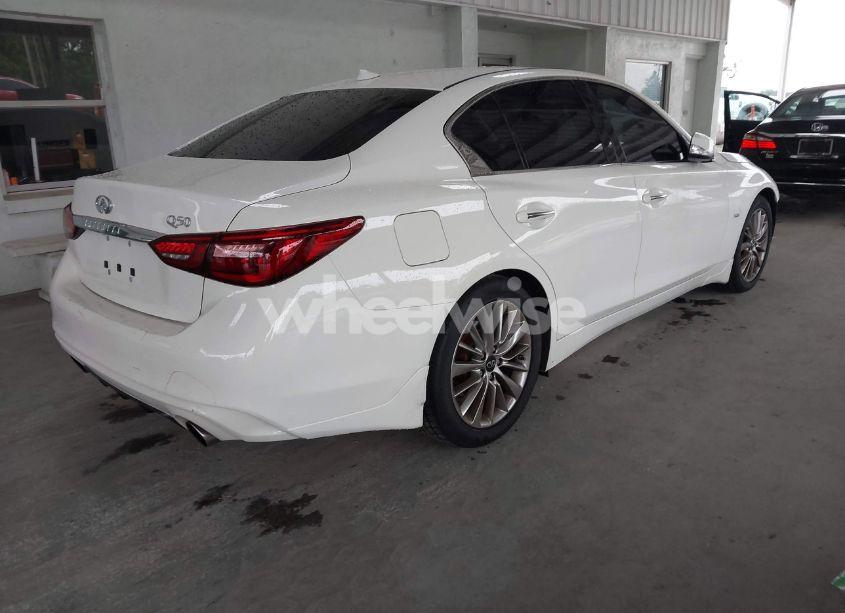 Photo 4 of 2019 Infiniti Q50 3.0T LUXE (VIN JN1EV7AP9KM542286)