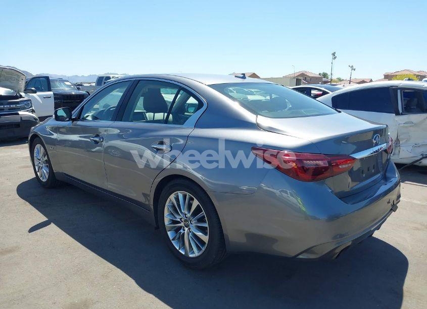 Photo 3 of 2020 Infiniti Q50 LUXE (VIN JN1EV7AP9LM205277)