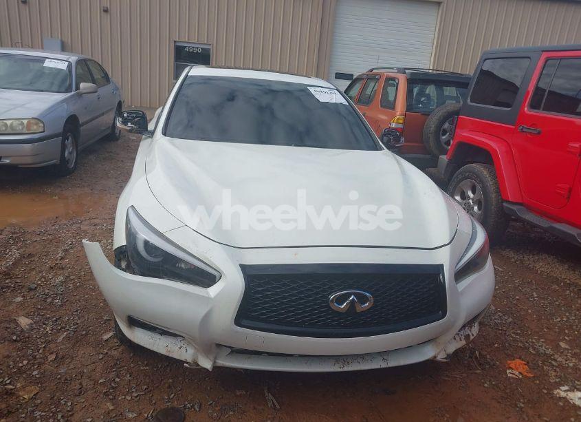 Photo 13 of 2016 Infiniti Q50 3.0T PREMIUM (VIN JN1EV7APXGM305426)